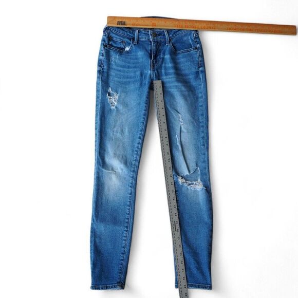 True Religion Jennie Curvy Distressed Medium Wash Jeans Women's 25 - Picture 5 of 11